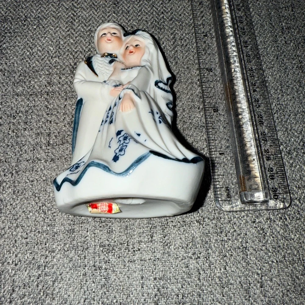 Porcelain Bride and Groom Figurine
